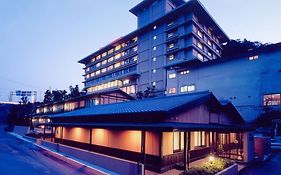 山村別館